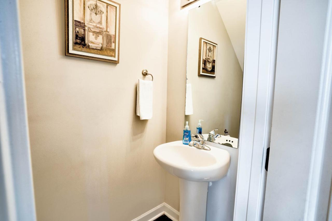 Kannapolis Elegant Townhouse - Pet Friendly Extérieur photo