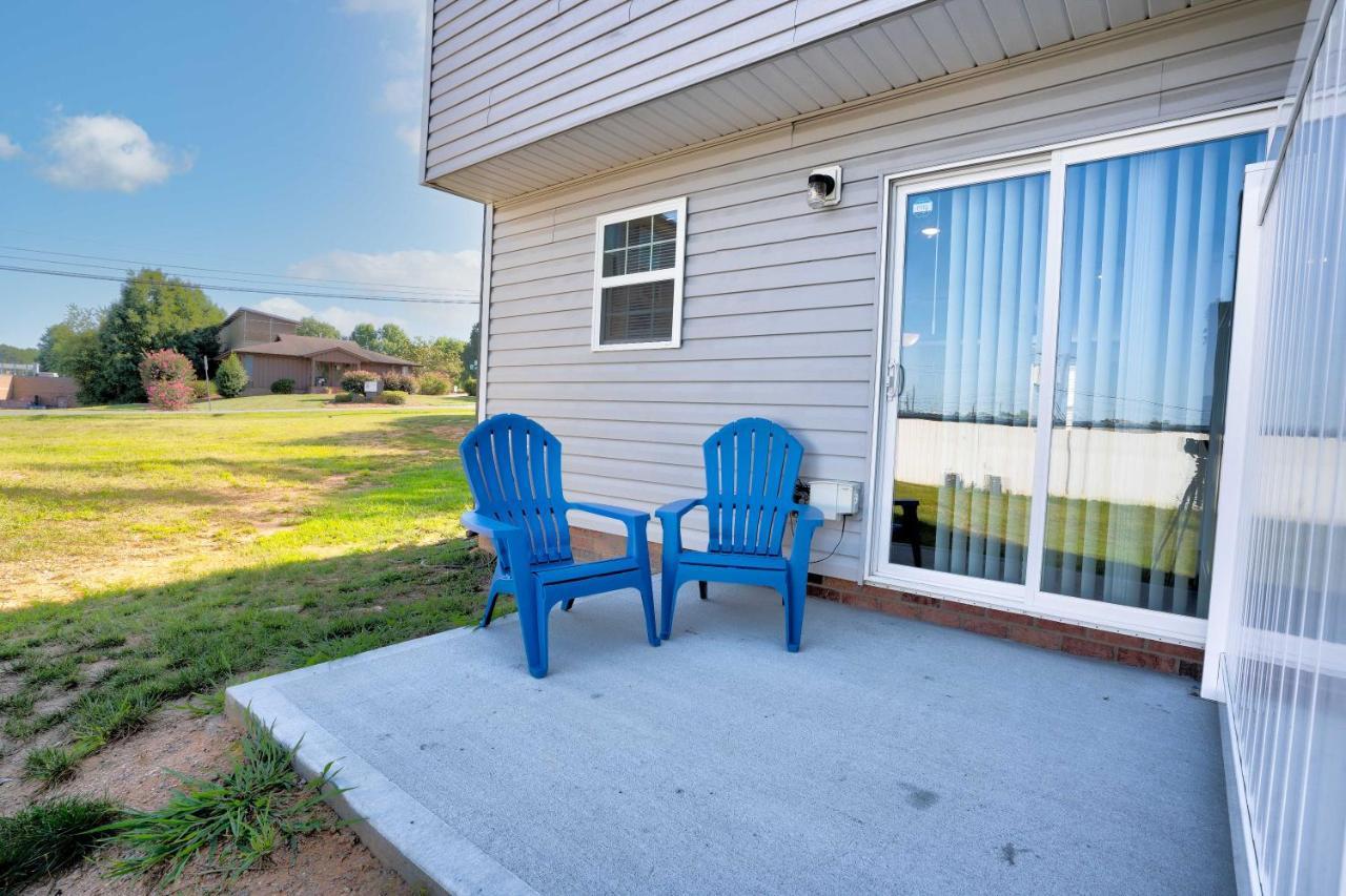 Kannapolis Elegant Townhouse - Pet Friendly Extérieur photo