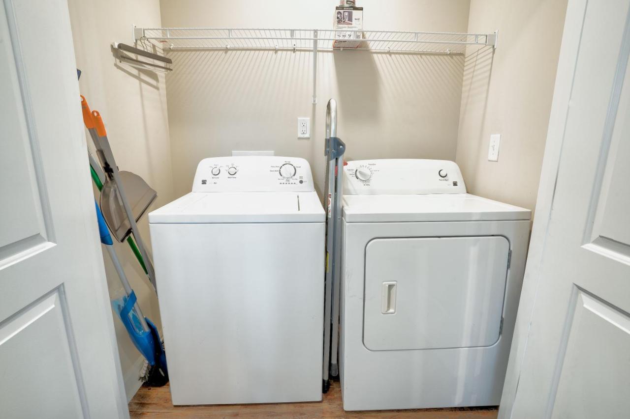 Kannapolis Elegant Townhouse - Pet Friendly Extérieur photo